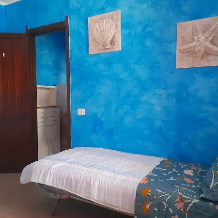 Apartment Casa Lizzie, 8 Minutes Walking From The Capitana