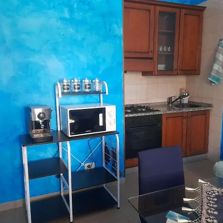 Apartment Casa Lizzie, 8 Minutes Walking From The *